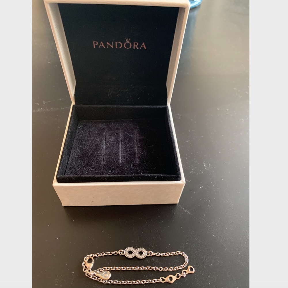 Infinity Sign Bracelet - Pandora